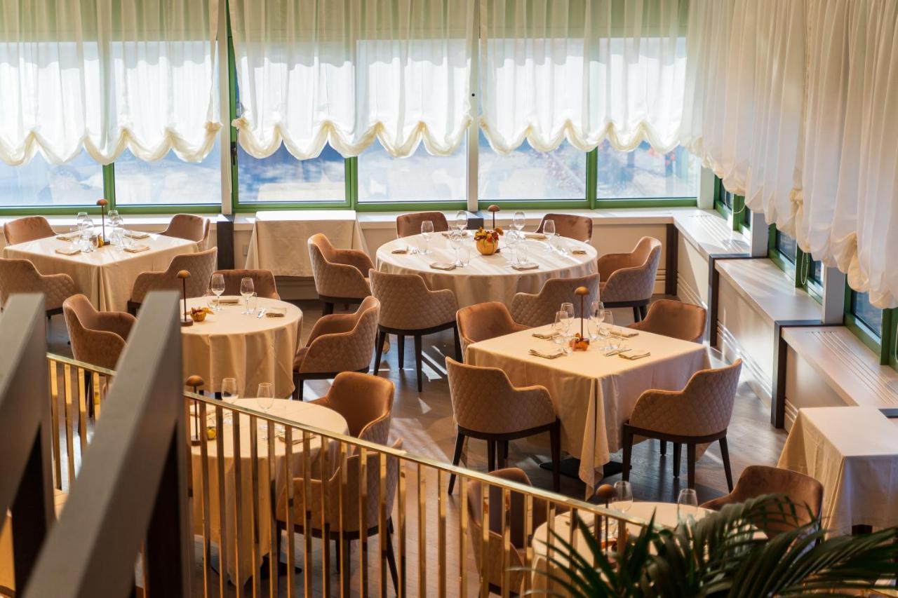 Hotel Leonardo Da Vinci Erba Esterno foto